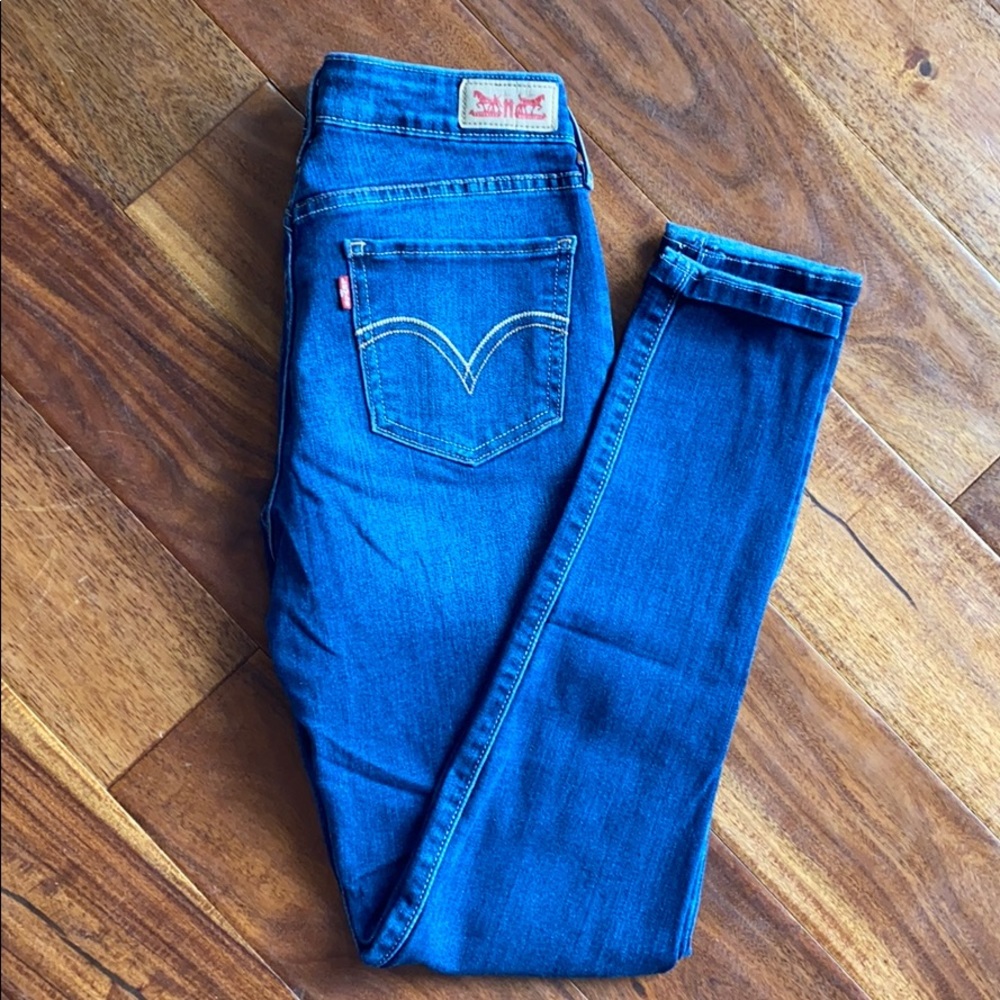 Levi’s size 30